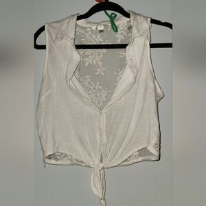 White Lace Sleeveless Top